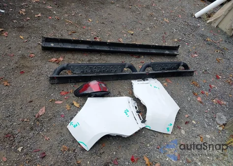 2024 Hyundai Santa Cruz Xrt z USA, uszkodzony, nr VIN 5NTJDDAF2RH096119